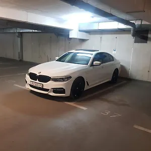  Apartament Vip, With Free Garage Parking