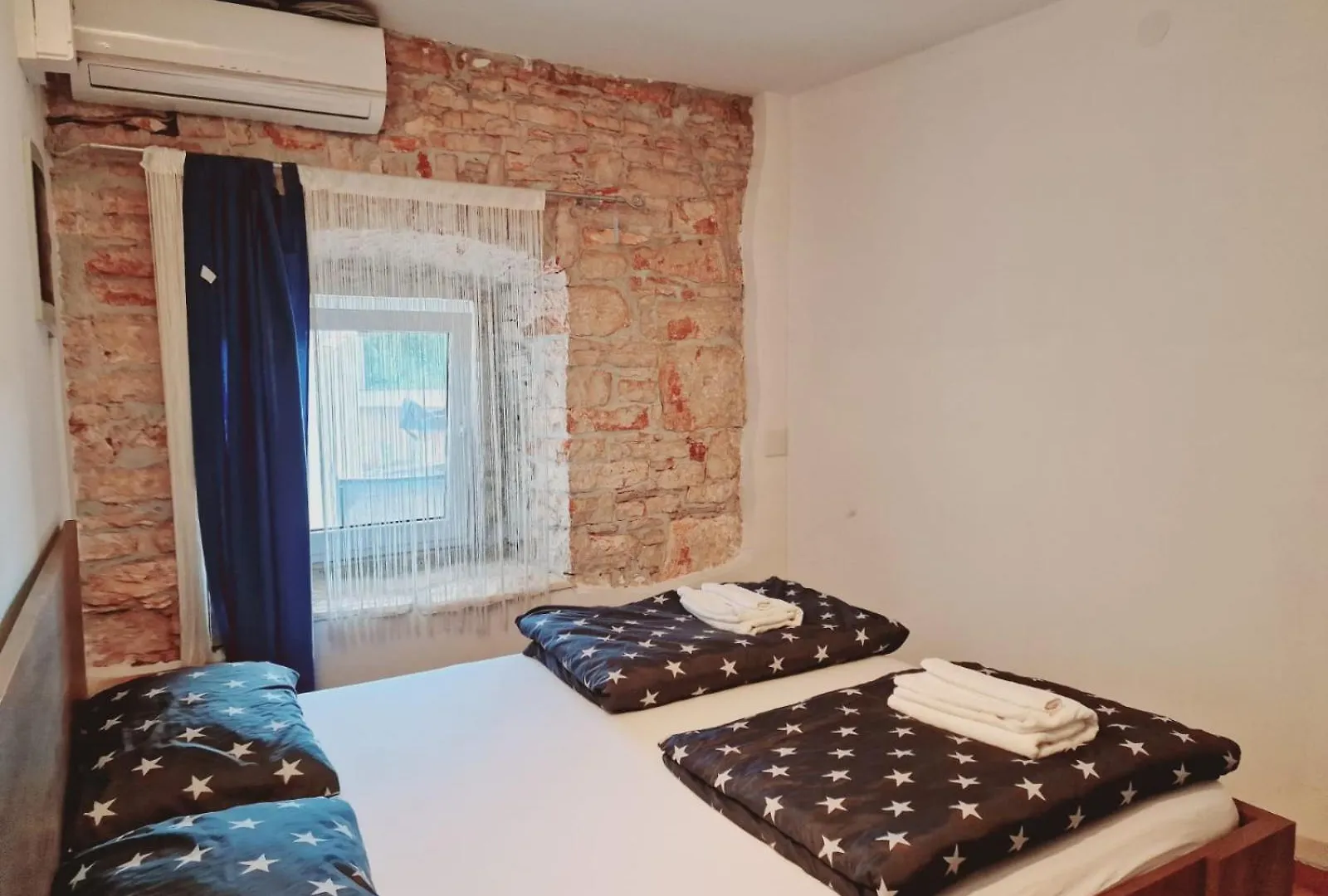 Damian Apartments Pola